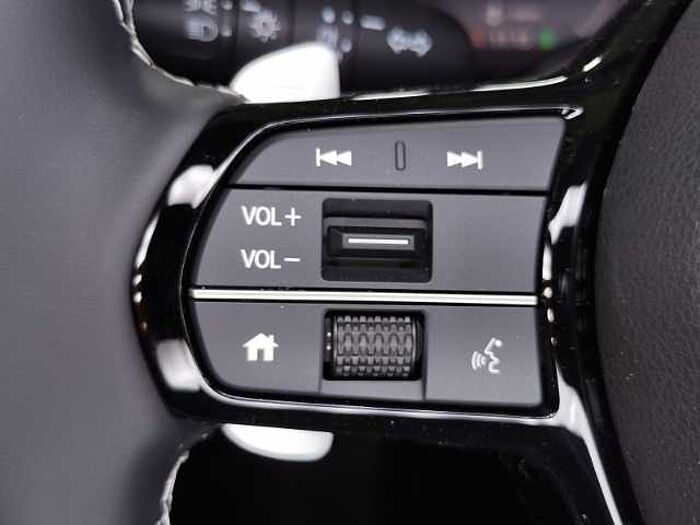 Honda ZR-V Sport Automatik +Sitzheizung+Navi+Black-Emblem-Paket
