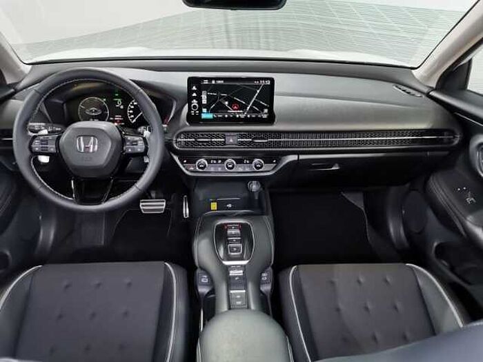 Honda ZR-V Sport Automatik +Sitzheizung+Navi+Black-Emblem-Paket