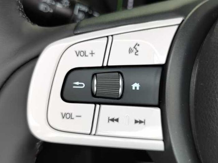 Honda Jazz Hybrid Crosstar Advance Automatik+Keyless+Navi+LED+Abstandstemp.