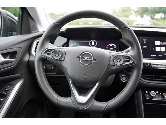 Opel Grandland Ultimate 300PS Plug-In+Leder+AHK+Navi+ACC+Sitzhzg