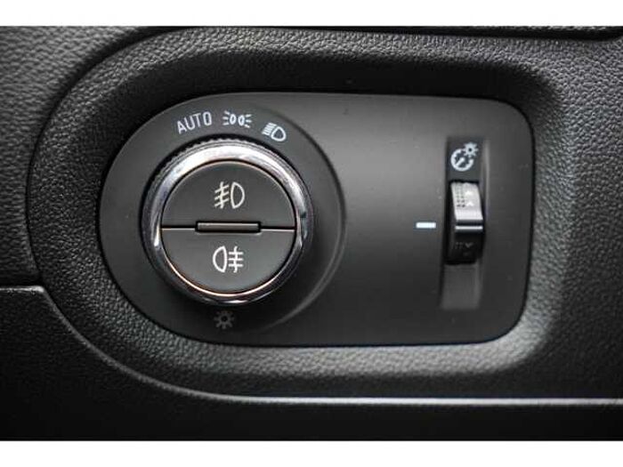 Opel Grandland Ultimate 300PS Plug-In+Leder+AHK+Navi+ACC+Sitzhzg