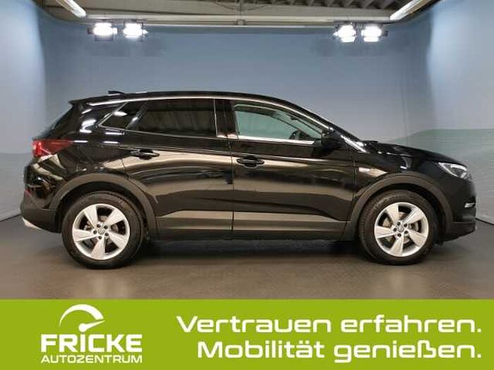Opel Grandland X INNOVATION +Navi+Sitzheiz. -hinten+elektr. -Heckkl.