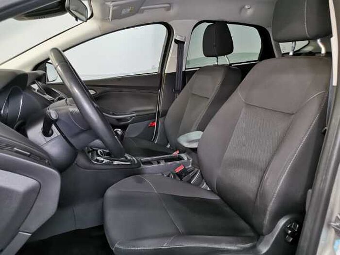 Ford Focus Cool & Connect +Sitz-&-Lenkradheiz. +Active Park Assist