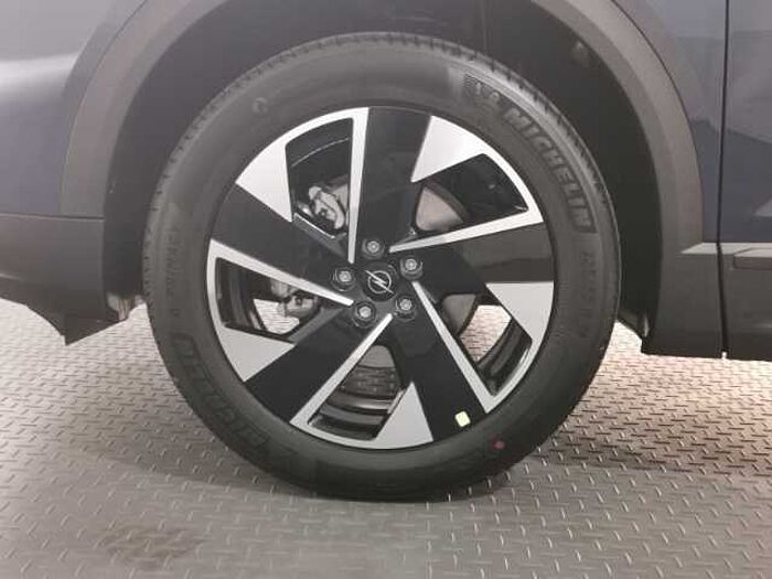 Opel Grandland GS MHEV +LED+Pano+Focal-Soundsyst.+Navi+Rückfahrkam.