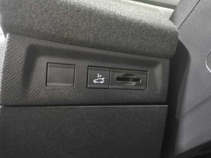 Opel Grandland GS MHEV +LED+Pano+Focal-Soundsyst.+Navi+Rückfahrkam.