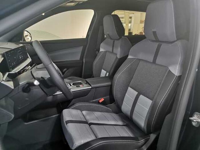 Opel Grandland GS MHEV +LED+Pano+Focal-Soundsyst.+Navi+Rückfahrkam.