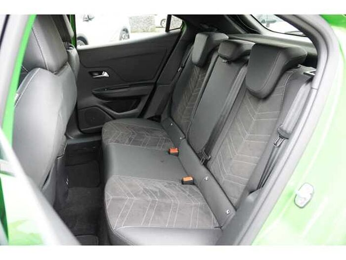 Opel Mokka Ultimate+Navi+Alcantara+LED-Matrix+Sitzhzg
