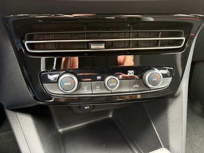 Opel Mokka GS Line Automatik+LED-Matrix+Navi+Shz+Keyless