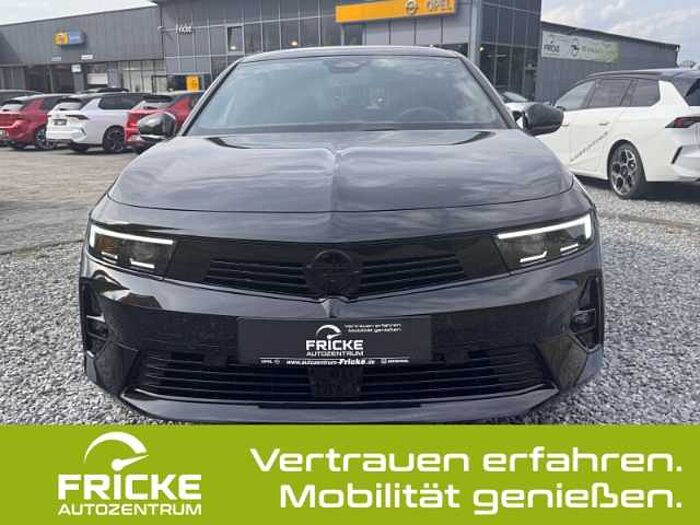 Opel Astra Ultimate Autom. +Leder+Pano. +Rückfahrkam. +PDC+LED+Navi