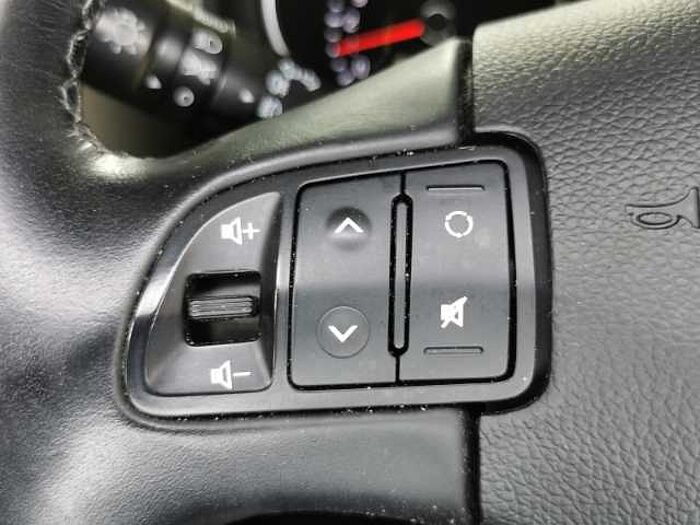 Kia Sportage Spirit 2WD 2.0 GDI Navi Kamera AHK