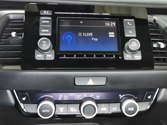 Honda Jazz 1.5 i-MMD Hybrid Comfort+Sitzheizung+USB+LED+ACC+uvm