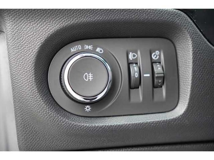 Opel Corsa-e Edition Rückfahrkamera+Sitz- u. Lenkradheizung+PDC hinten+Klimautomatik