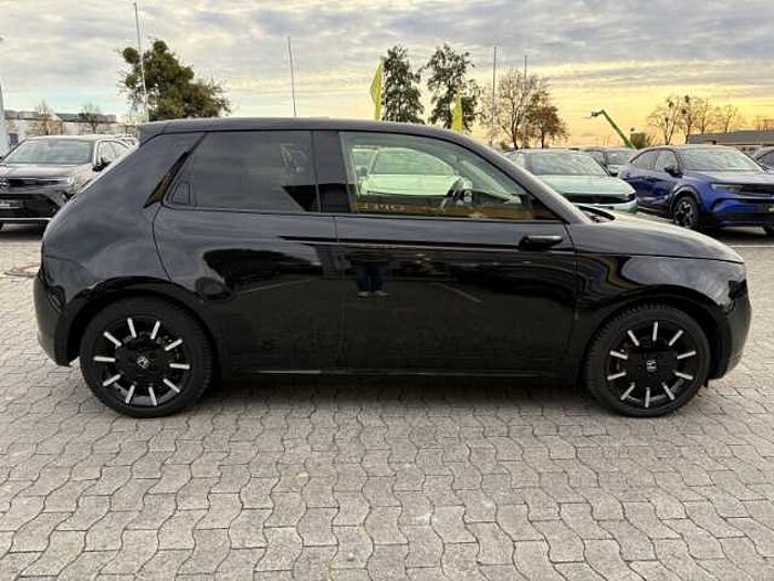 Honda e Advance Kamera+Sitz-u.Lenkradheizung+Navigation+ACC+LED+PDC