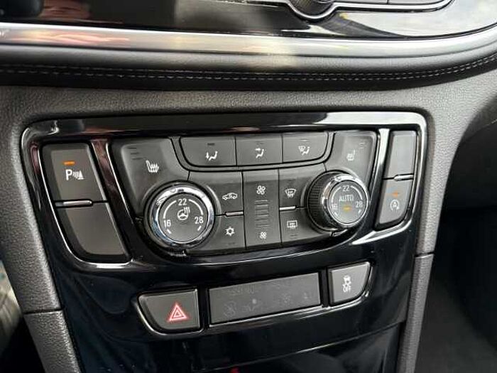 Opel Mokka X Innovation+Navi+Sitzheizung+Kamera+DAB