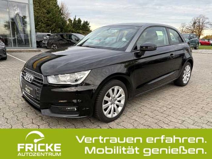 Audi A1 Navi+PDC++Sitzheiz.+DAB+Bluetooth+Tempomat