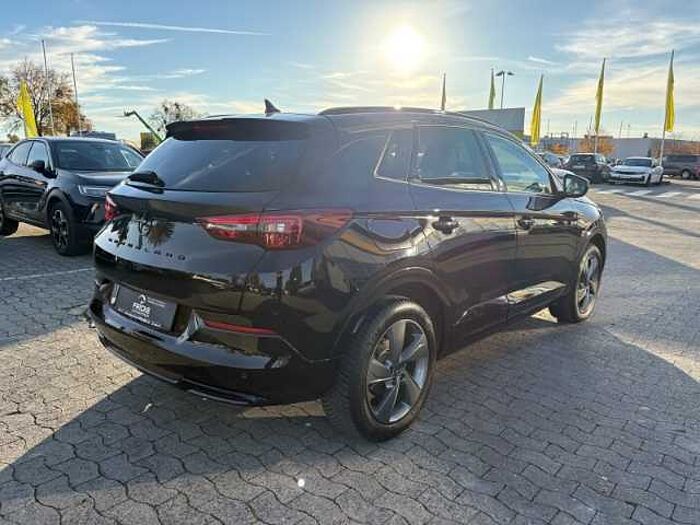 Opel Grandland GS Line 1.2 Turbo+Navi+Sitzheizung+Kamera+LED