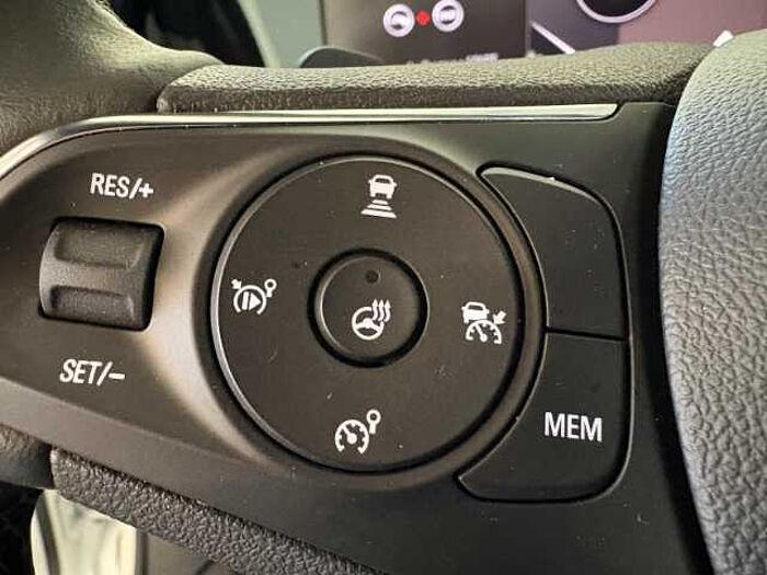 Opel Mokka 1.2 Ultimate+Sitzheizung+Navi Pro+Kamera+LED